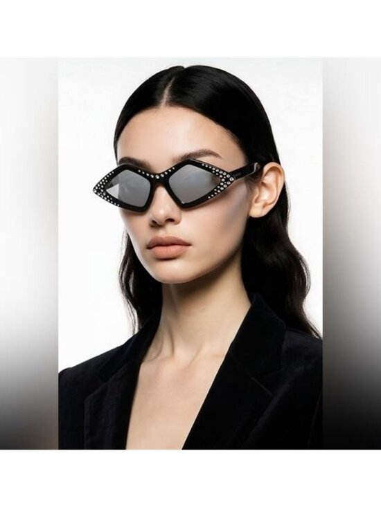 New Authentic Gucci Black Rhinestone Sunglasses. GG0496s 004 main image 11